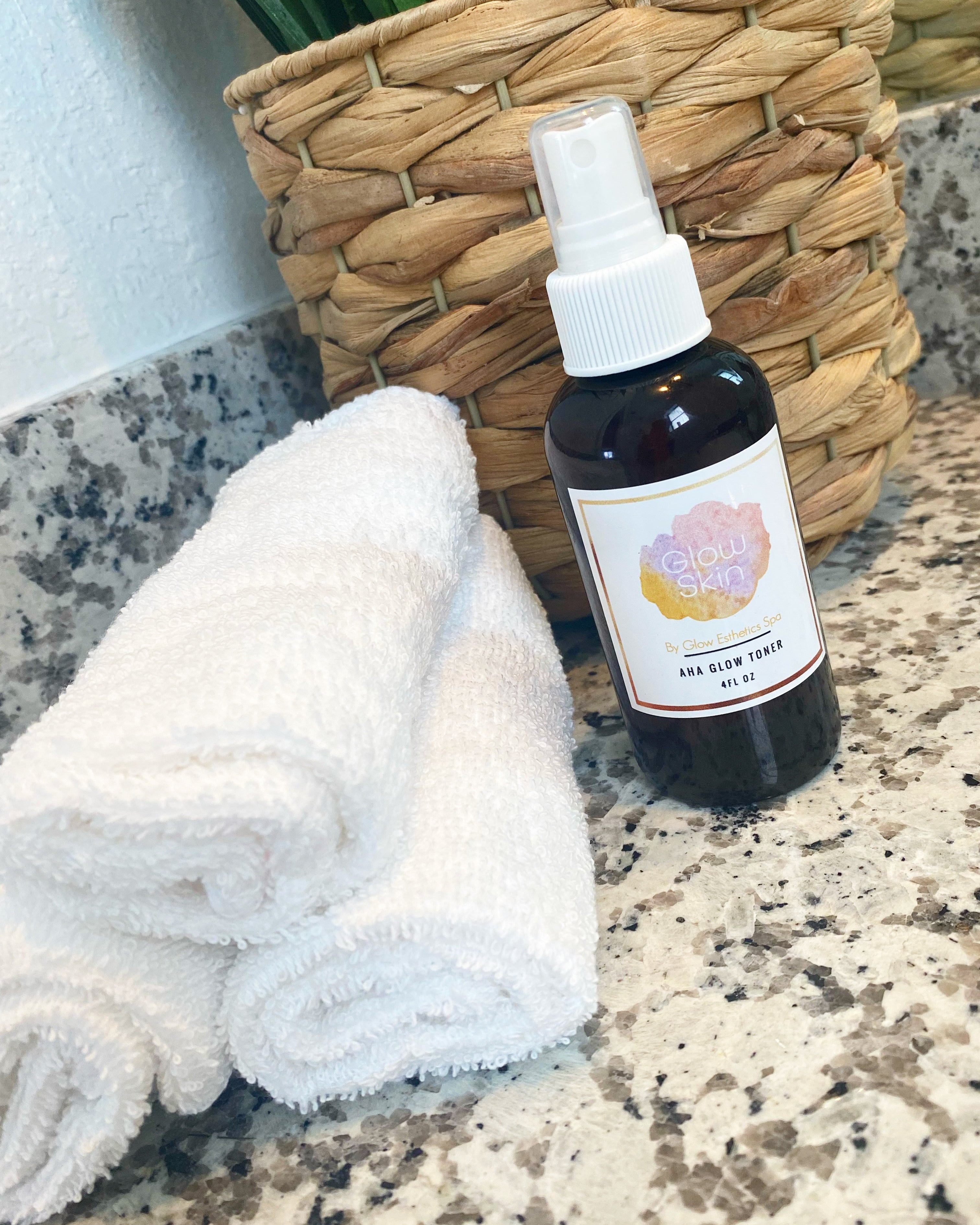 Glow AHA Toner